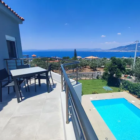 Evilenia Luxury Apartments Kalamata Exterior photo