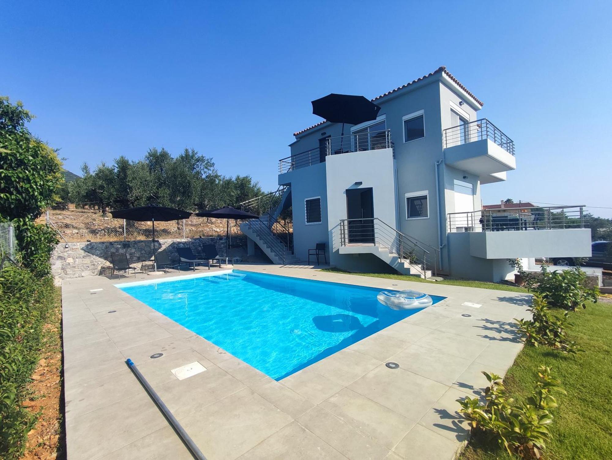 Evilenia Luxury